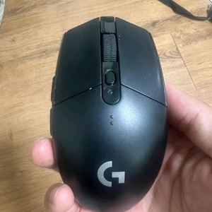 로지텍 G304 블랙 마우스
