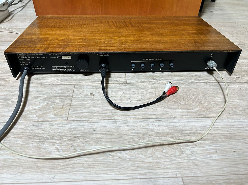 A&R 캠브리지 T-21 fm스테레오튜너--4