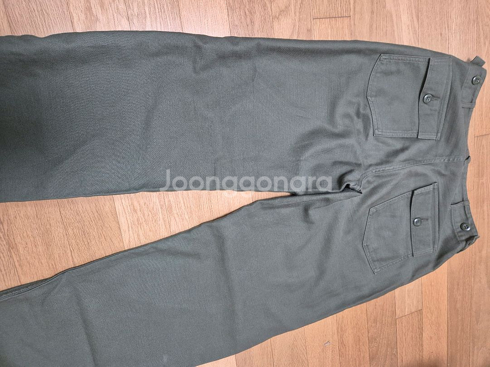 무신사스탠다드 레플리카 퍼티그팬츠 29(카키)--1