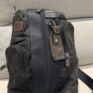 투미 TUMI 슬링백 222318HK2