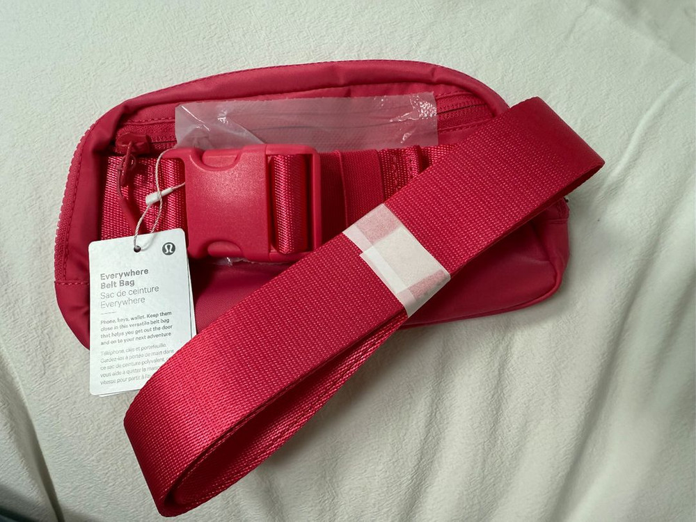 룰루레몬 에브리웨어 벨트백 힙색 운동 가방 새상품--5