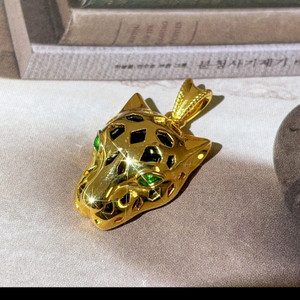 18k표범팬던트=있을때겟하세요