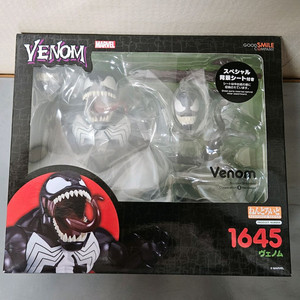 넨도로이드 베놈 팝니다