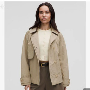 룰루레몬 쇼츠 트렌치 코트 새상품