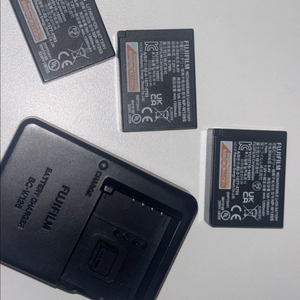 후지필름 정품 배터리 Np-w126s 3개/정품 충전기