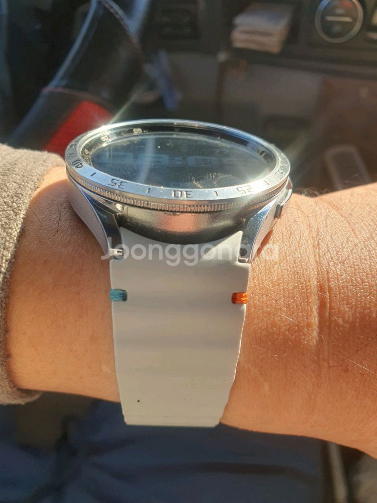 갤럭시워치6 클래식 47mm 판매합니다--2