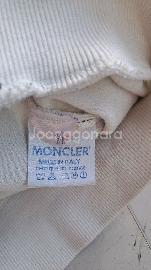 몽클레어후드티--2