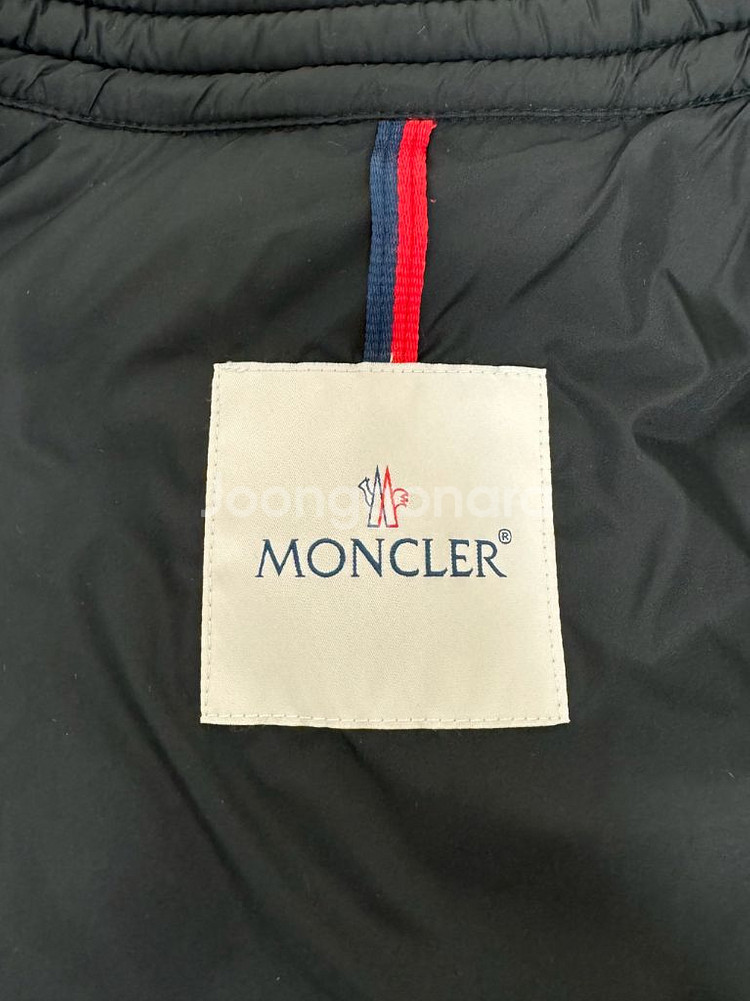 몽클레어 아미오트 쇼트 패딩 자켓 [2]--2