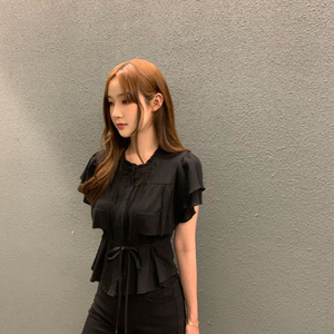 핀턱 블라우스 오브제스트