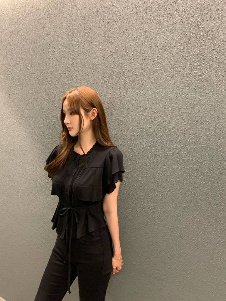 핀턱 블라우스 오브제스트--5