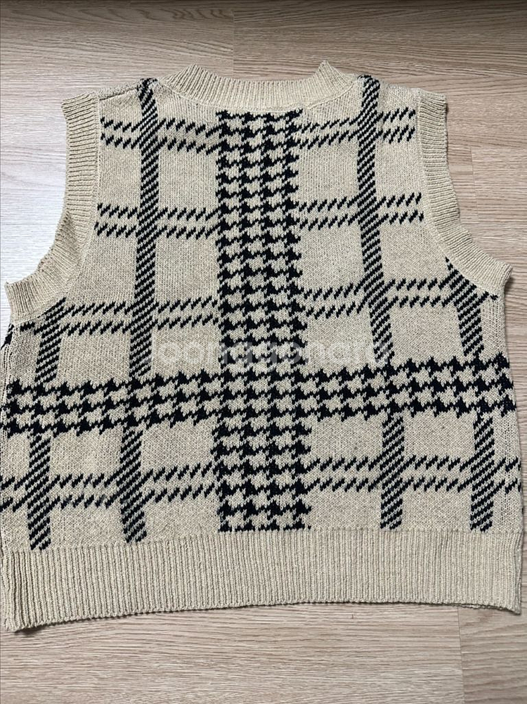 여성 니트베스트 조끼 2개일괄 반값택포 7000--5