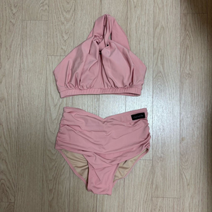 [원스몰스텝폴웨어] 원스몰스텝 폴웨어 릴리즈 핑크 m사