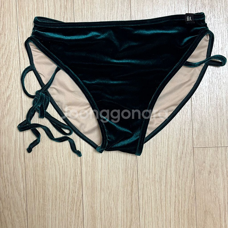 [폴핏폴웨어] 폴핏 폴웨어 홀리데이 카민 딥그린 s사이--3