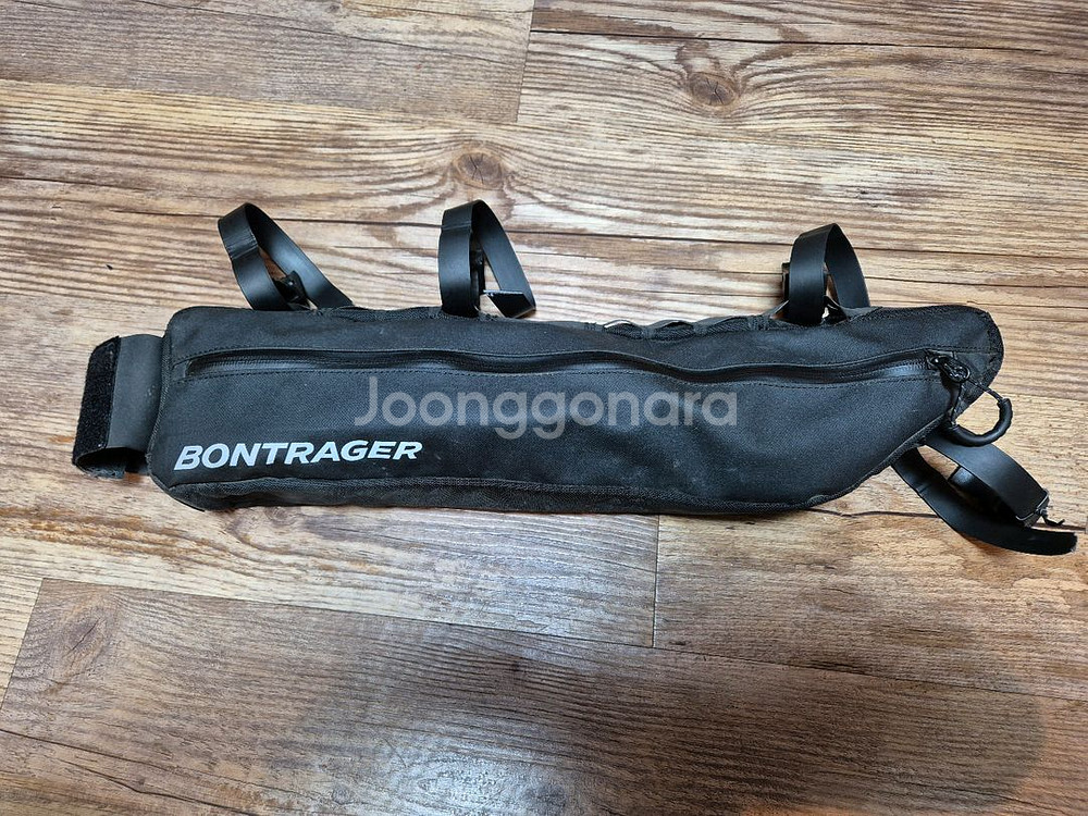 본트래거 자전거 프레임백 블랙--0