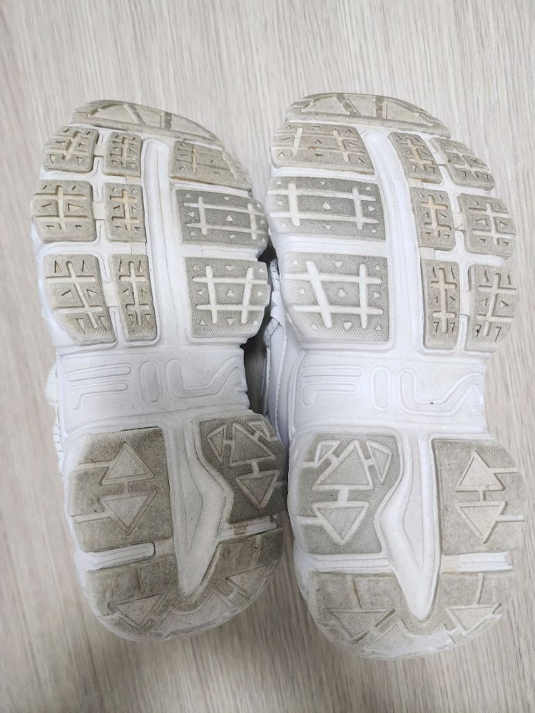 휠라 아동운동화(사이즈 220)--1