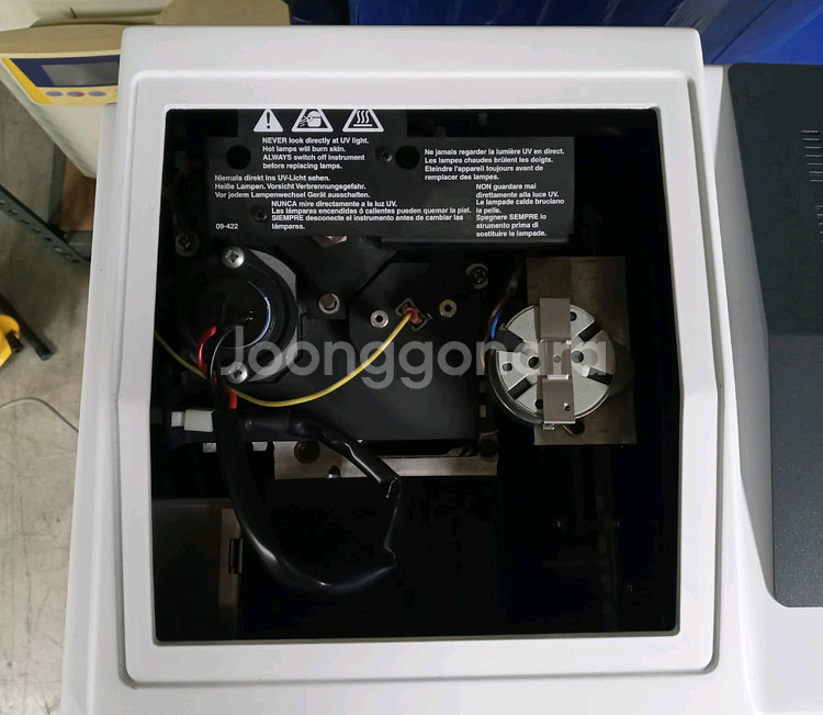Agilent Cary 300 UV-Vis 분광광도계--4