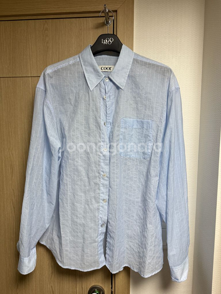 쿠어 핀 스트라이프 시어 셔츠 스카이블루--1