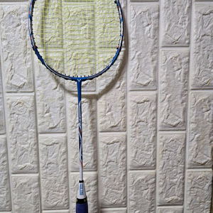 빅터 제트스피드12 2세대 배드민턴라켓 판매