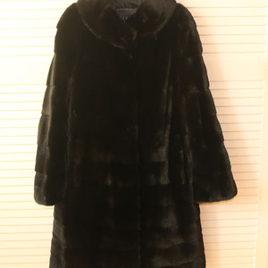 진도모피 밍크코트