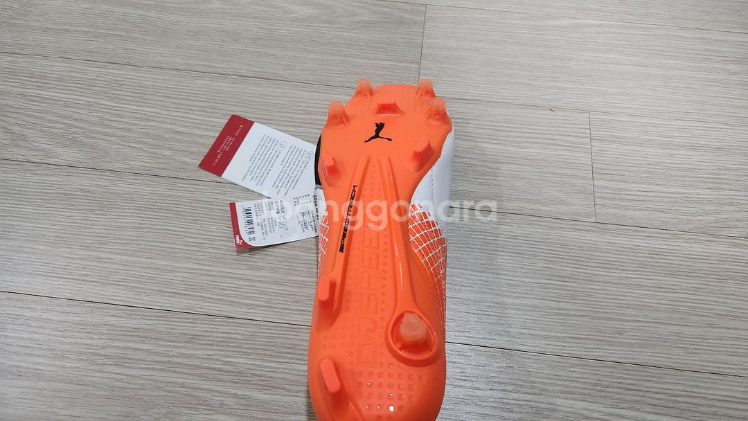 푸마축구화(새상품)--1