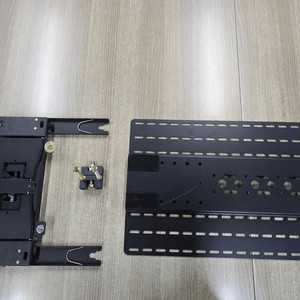 벽걸이 TV 브라켓 (무타공) 55~75인치용