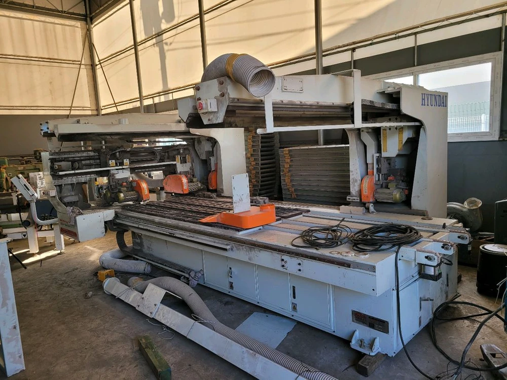 CNC-4면 절단기(목공기계) 이미지