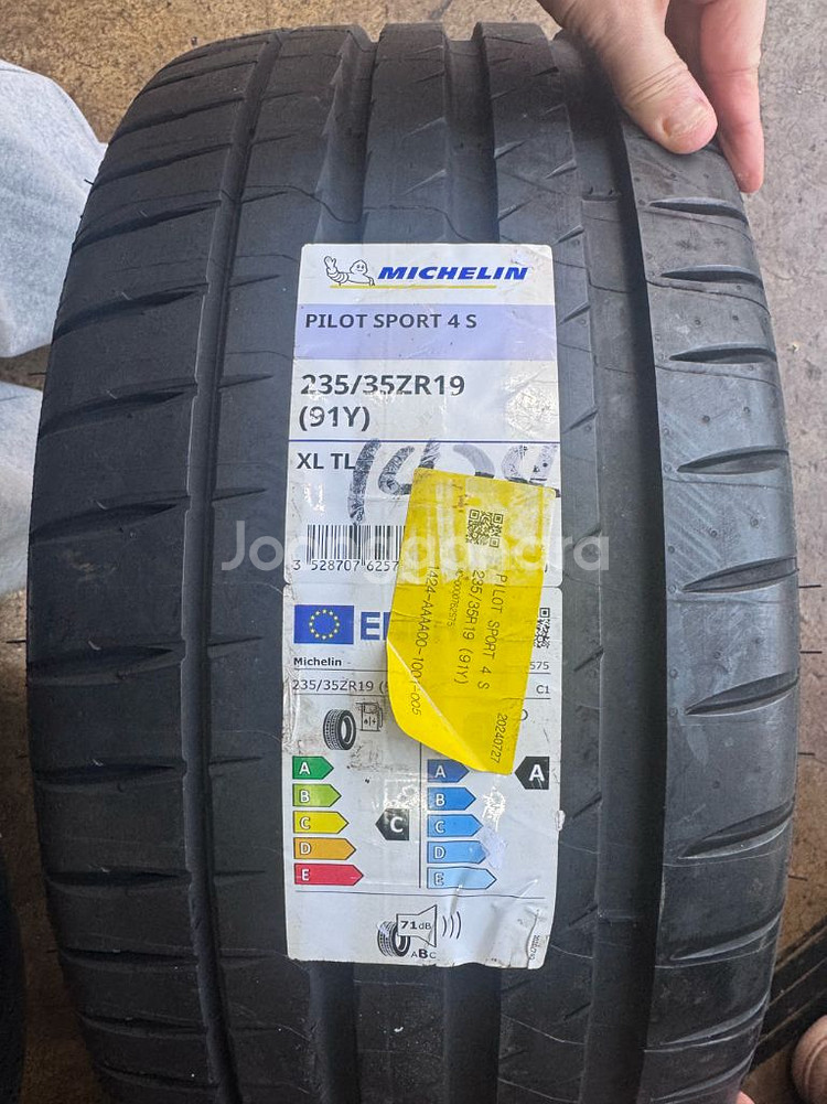 미쉐린 ps4s 235 35 zr19 91y mo1--0