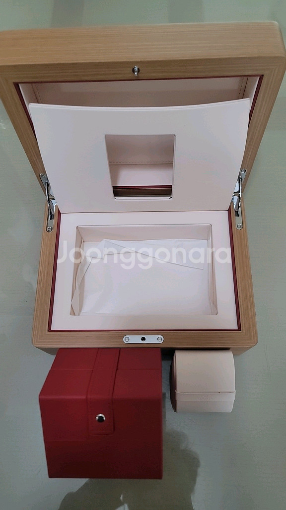 오메가 시계 원목 케이스 여행용 가죽케이스 포함--0