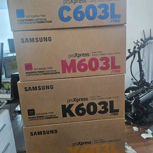 삼성 정품토너 CLT 603 1세트 판매합니다.