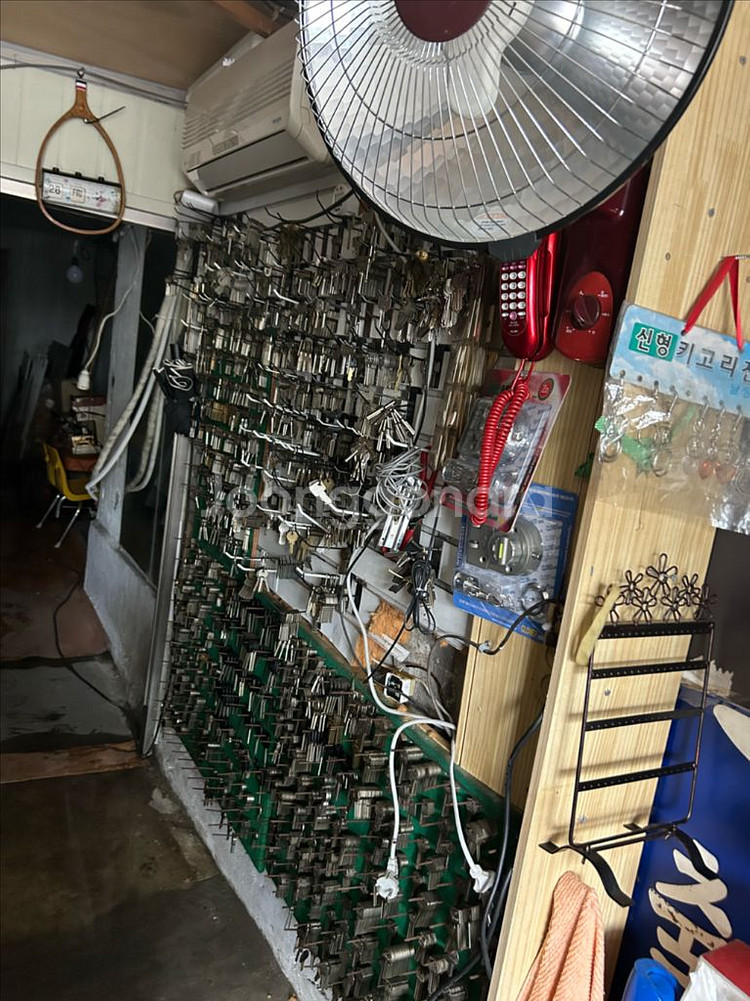 모든 열쇠 제작기기(신흥정밀 포함)및 재료 몽땅 판매--5