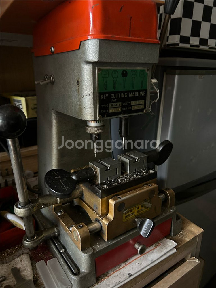 모든 열쇠 제작기기(신흥정밀 포함)및 재료 몽땅 판매--4