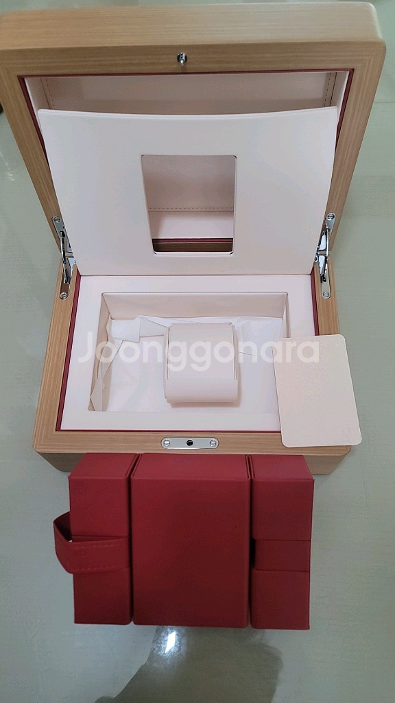 오메가 시계 원목 케이스 여행용 가죽케이스 포함--2