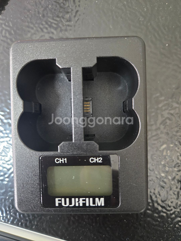 후지필름 듀얼배터리 충전기 BC-W235 판매--2