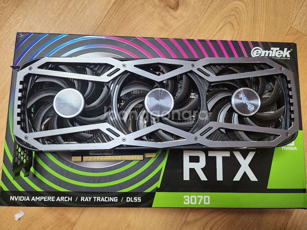 이엠텍 지포스 RTX 3070 블랙 에디션--0