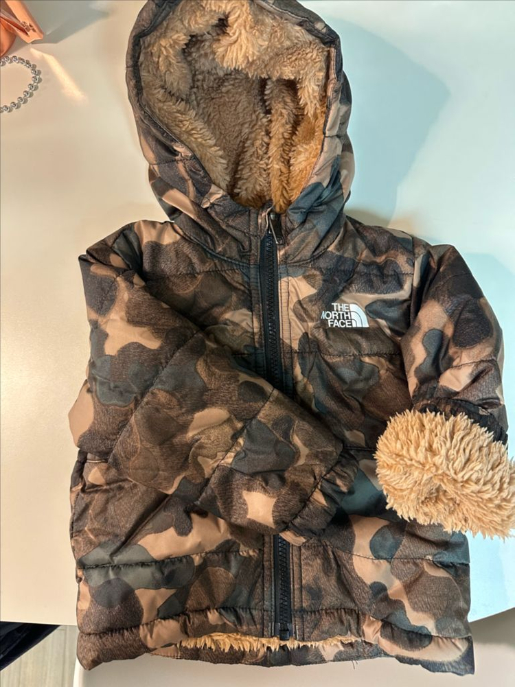 노스페이스 리버시블 점퍼 12-18m--1