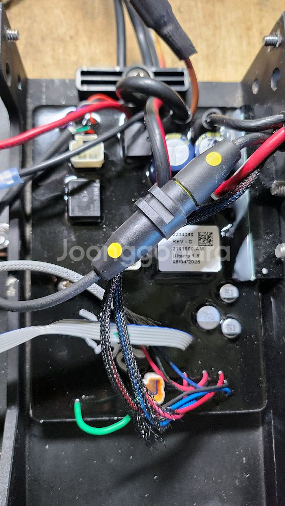 울테라 24V 72인치 판매합니다--4