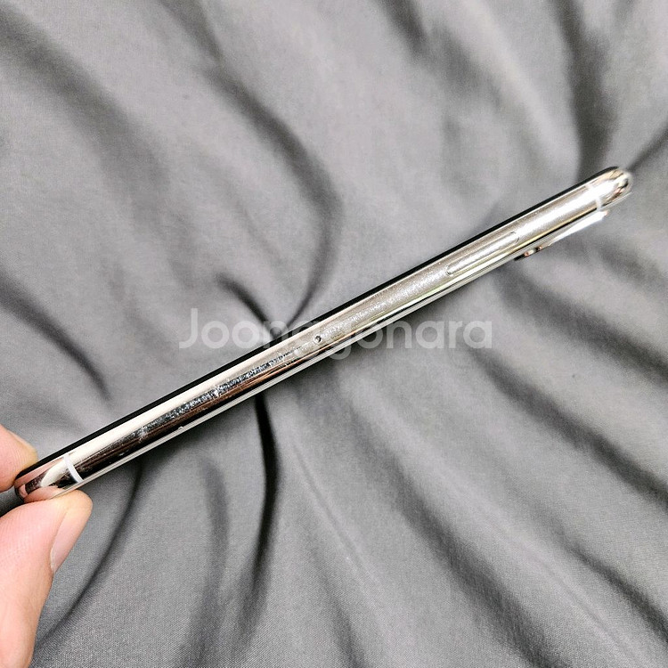 아이폰X 실버 64GB 판매합니다--2