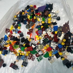 레고 캐슬 말바딩, 병사, 염소 등등 싸게 팜