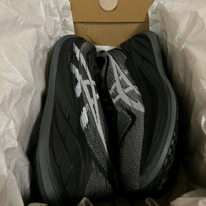 (새상품) 아식스 슈퍼 블라스트2 블랙 275