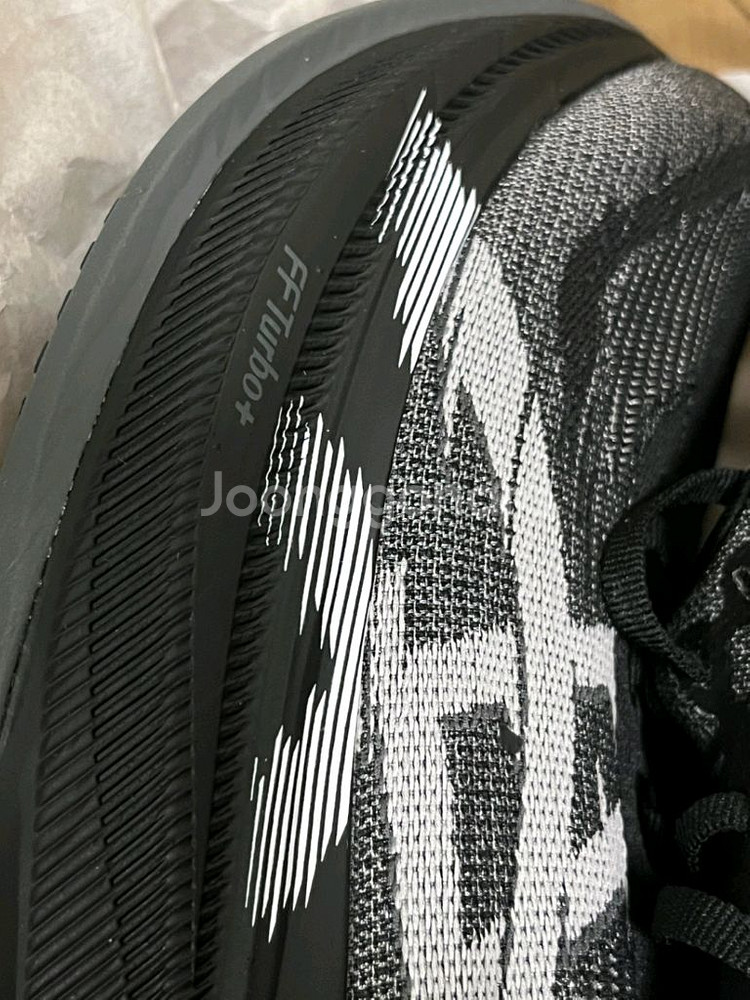 (새상품) 아식스 슈퍼 블라스트2 블랙 275--3