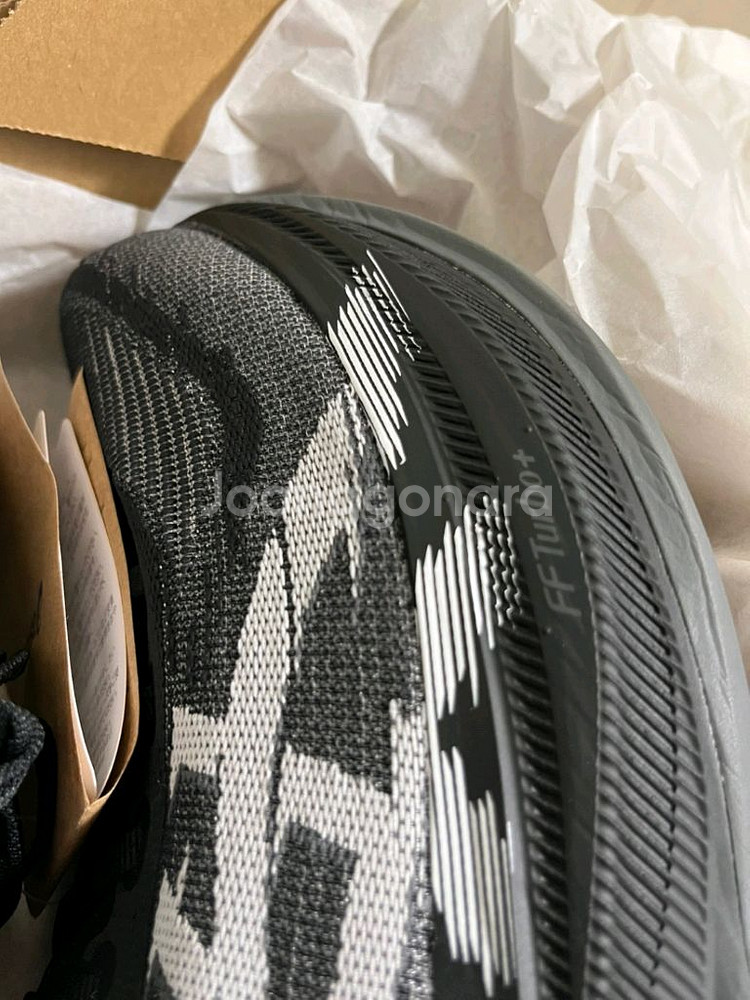 (새상품) 아식스 슈퍼 블라스트2 블랙 275--5