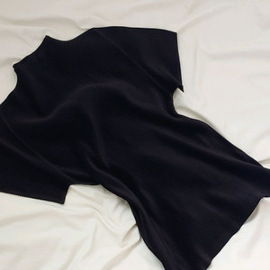 플리츠플리즈 이세이미야케 미스트 셉템버 탑 차콜 3