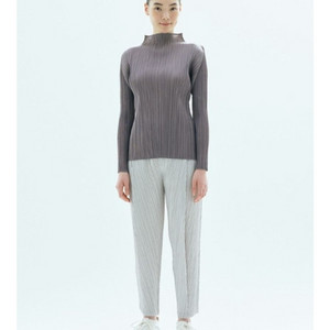 플리츠플리즈 시커 바지