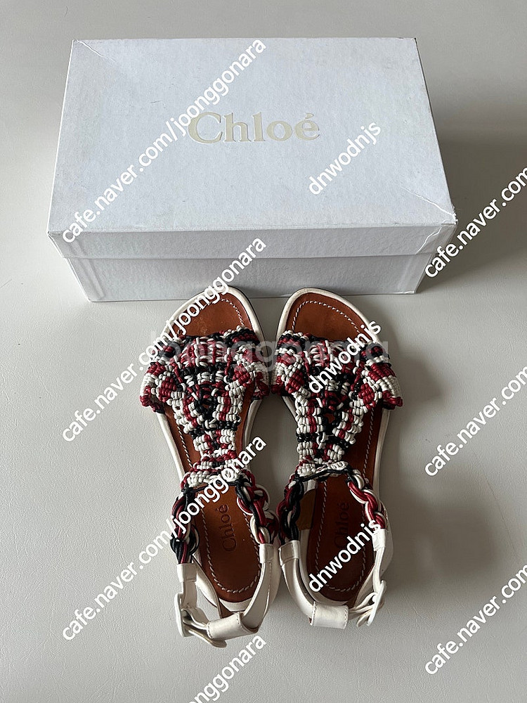 끌로에 샌들 36반 사이즈(235)--0