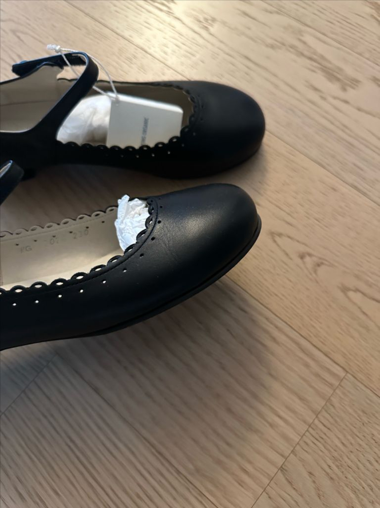 앙뉴 로사 사이즈 16 (230)색상 블랙(택배비포함) 이미지