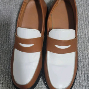 깡 스타일리스트 필로모티 에테르노 브라운로퍼 260