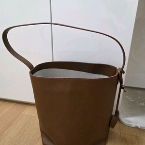 메비 데이백/초콜릿 브라운