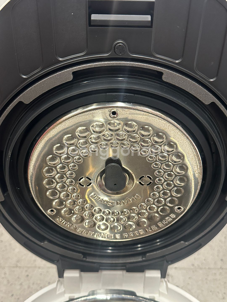 쿠첸 브레인 풀스텐 IH 전기압력 10인용 밥솥--2