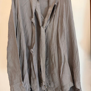 르메르 매듭 블라우스