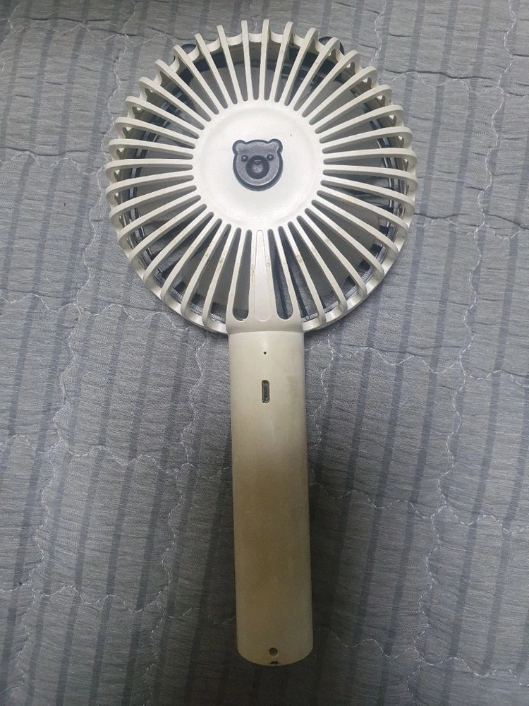 휴대용 미니 곰돌이 선풍기 이미지